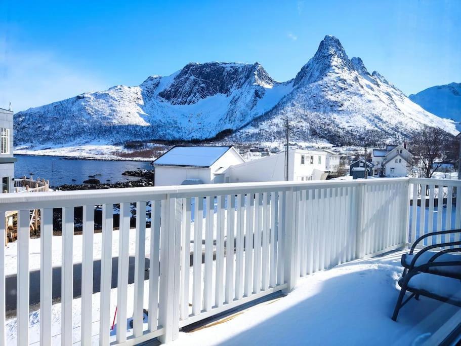 Appartement Norwegian House Maria Stua à Mefjordvær Extérieur photo